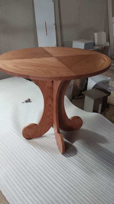 Журнальный столик