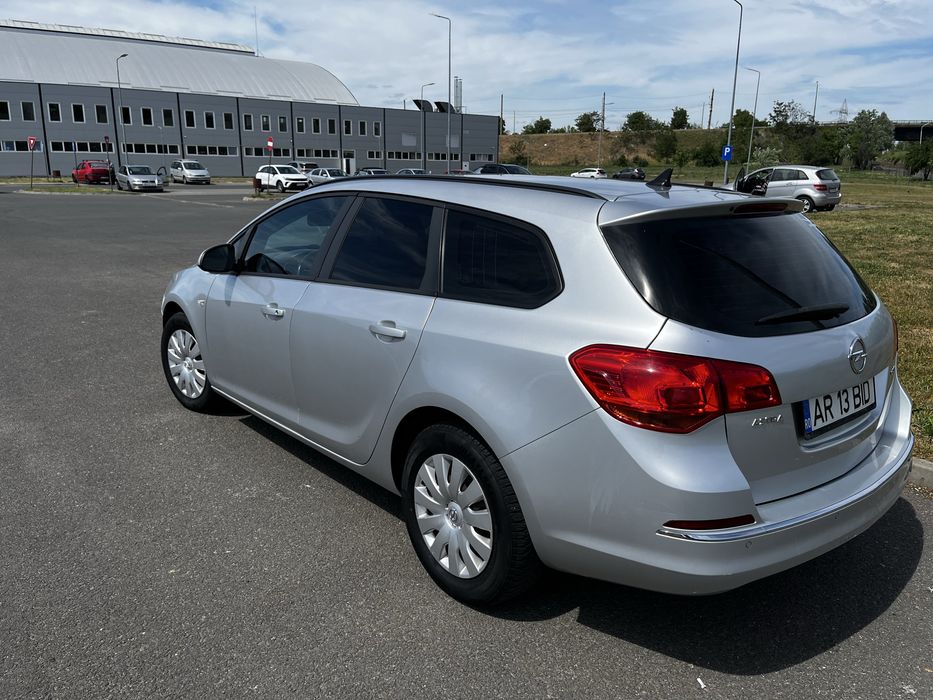 Opel Astra J 2013 diesel