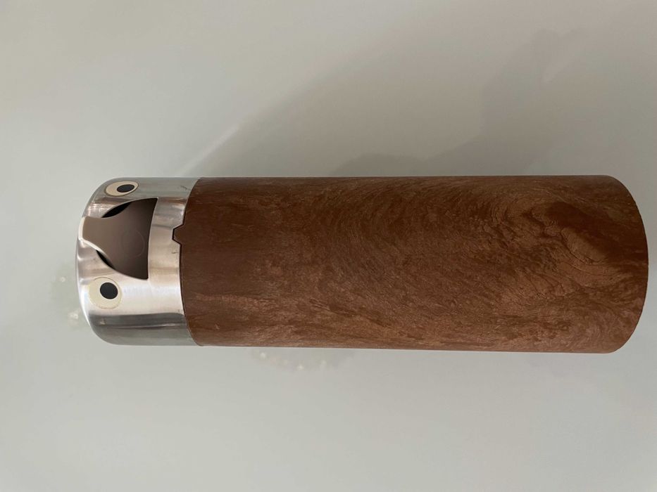 Nutcracker dozator alune fistic pt camera copil design WMF Germania