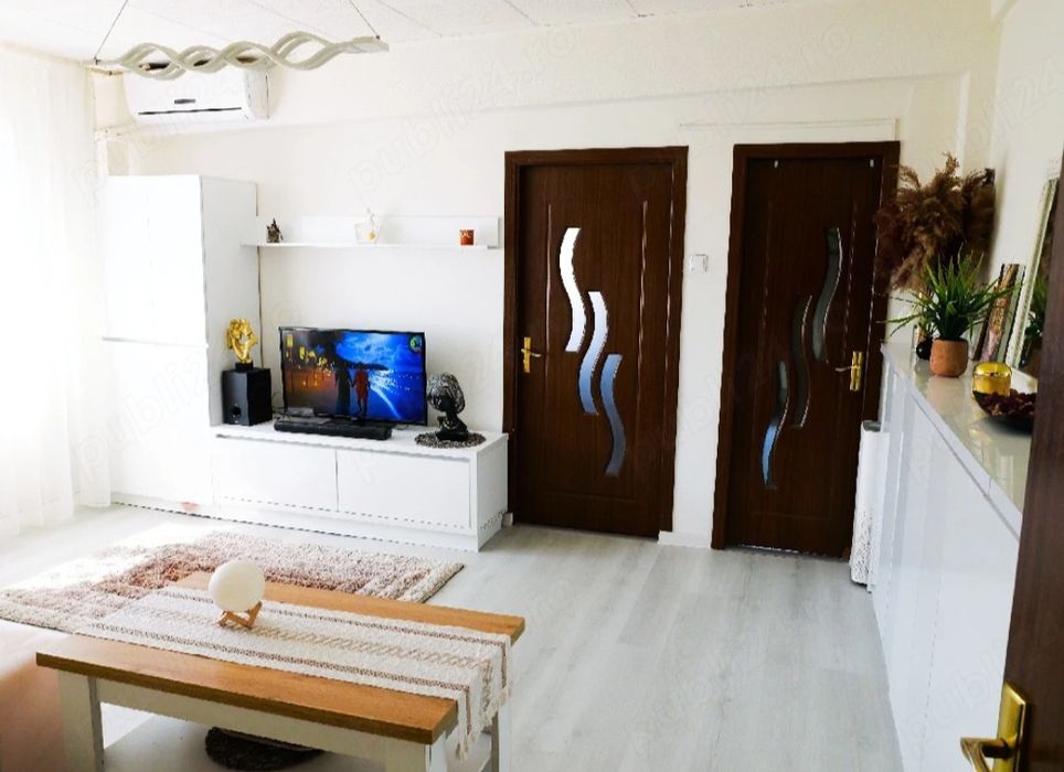 Pitești ultracentral  Vând sau schimb cu casa in Ștefănești