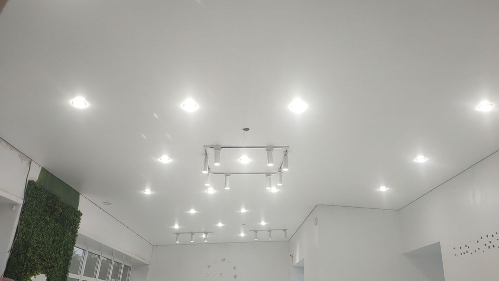 Натяжные потолки