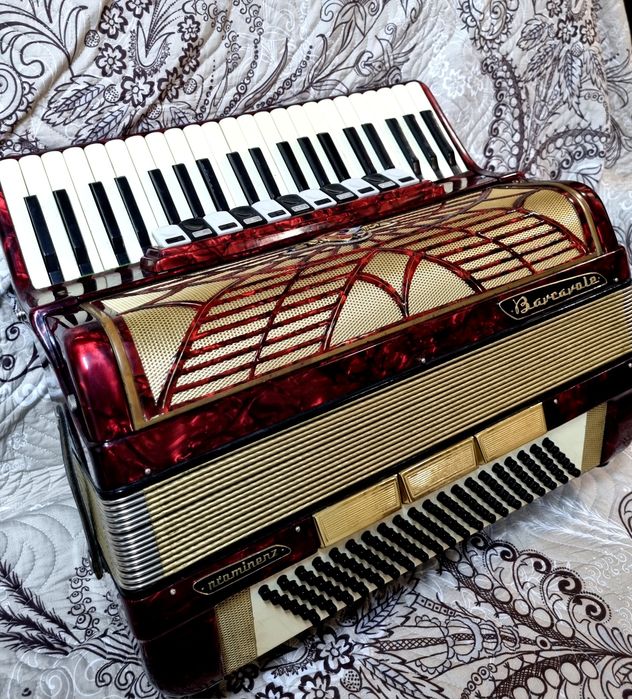 Acordeon Barcarole 120 Basi
