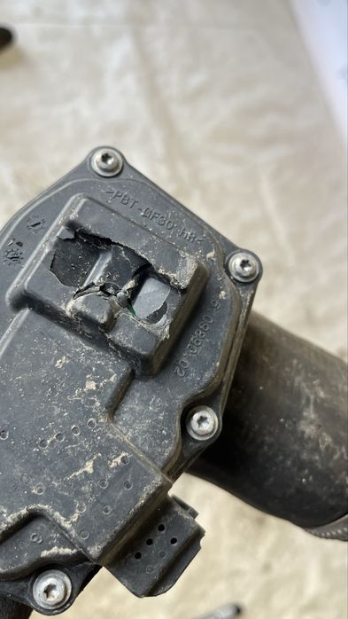 Ford Focus 1.0 Ecoboost дросел