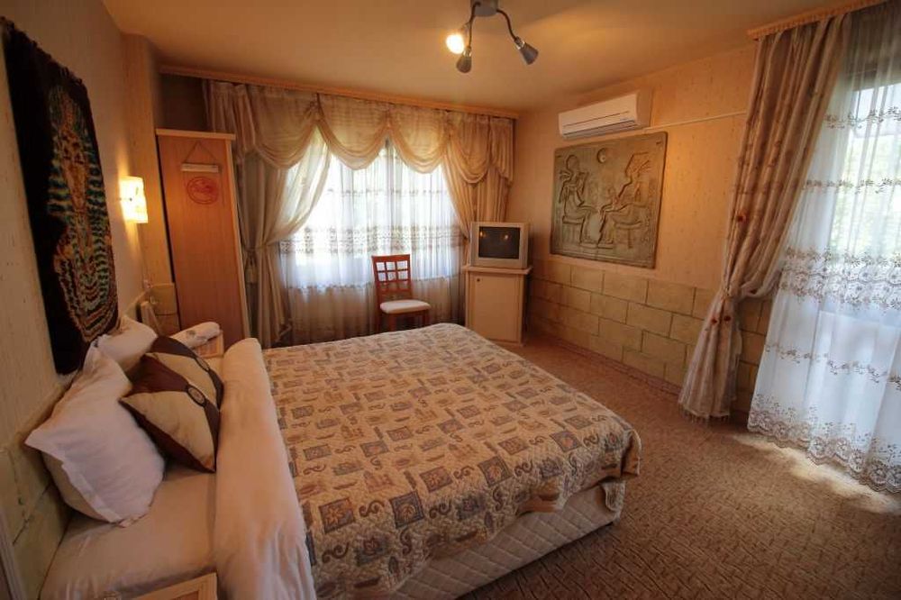 Продава се Хотел в Трявна - 460 кв.м за 1042 €/кв.м - Снимка #6
