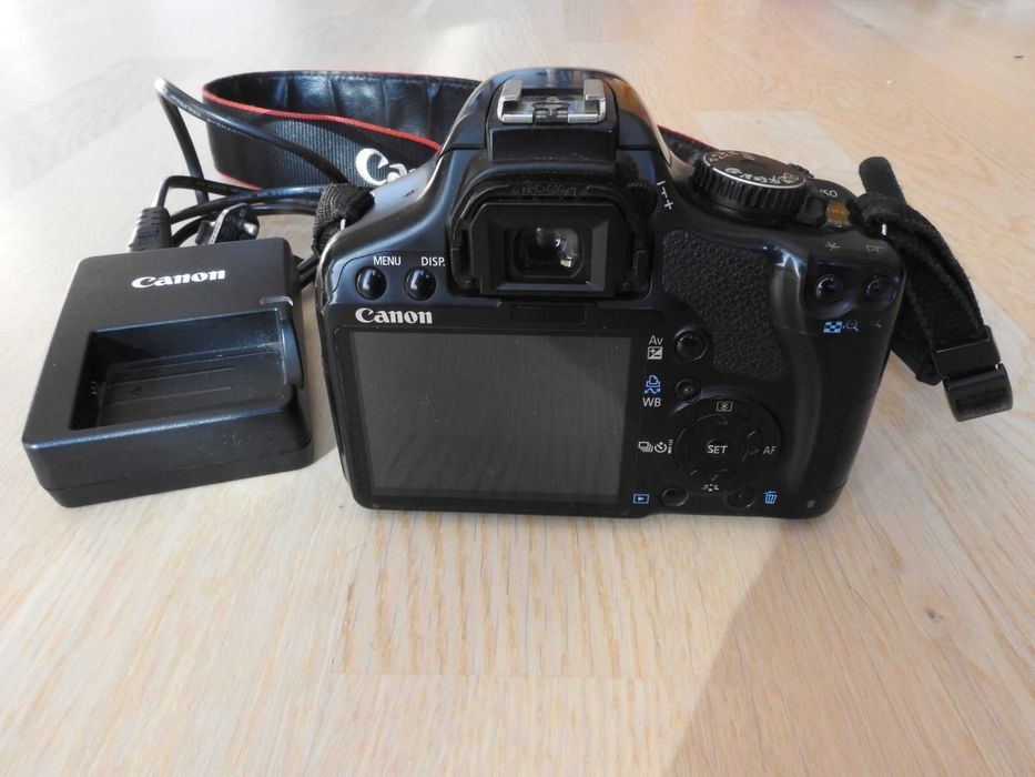 Фотоапарат Canon EOS 450D