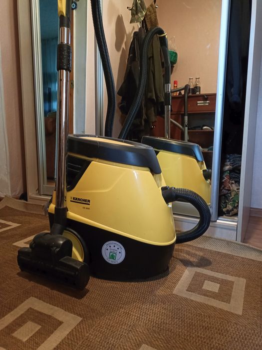 Пылесос KARCHER DS 5600