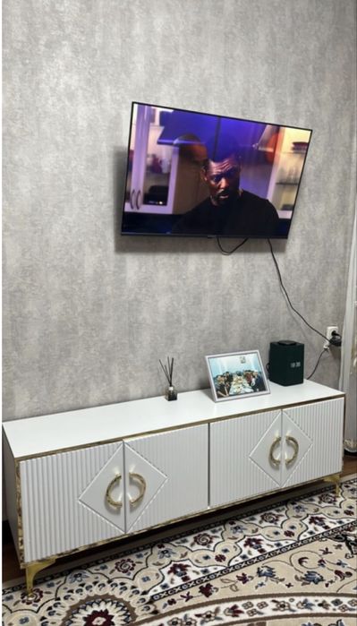 Подставка  телефизор