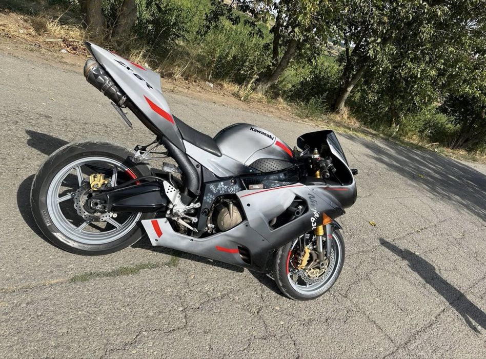 kawasaki zx6r 2005 • Anunturi gratuite • OLX.ro