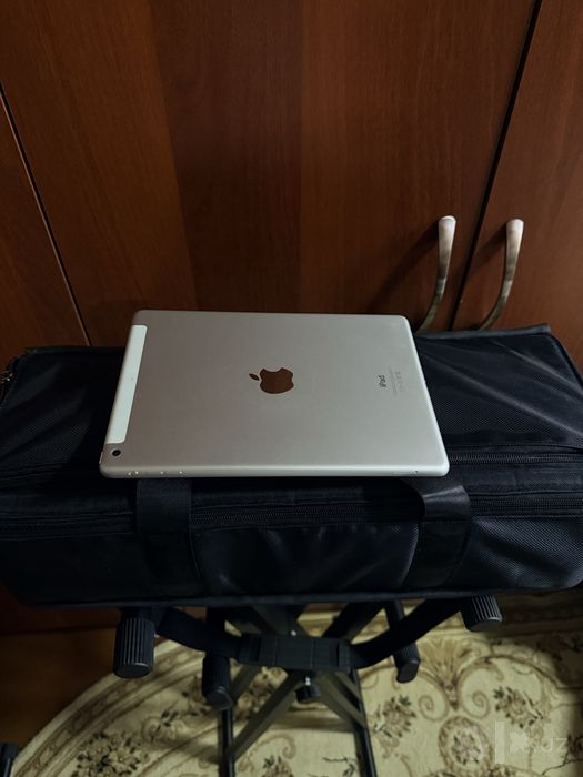 Soundcraft Ui 16 mixer + iPad Air