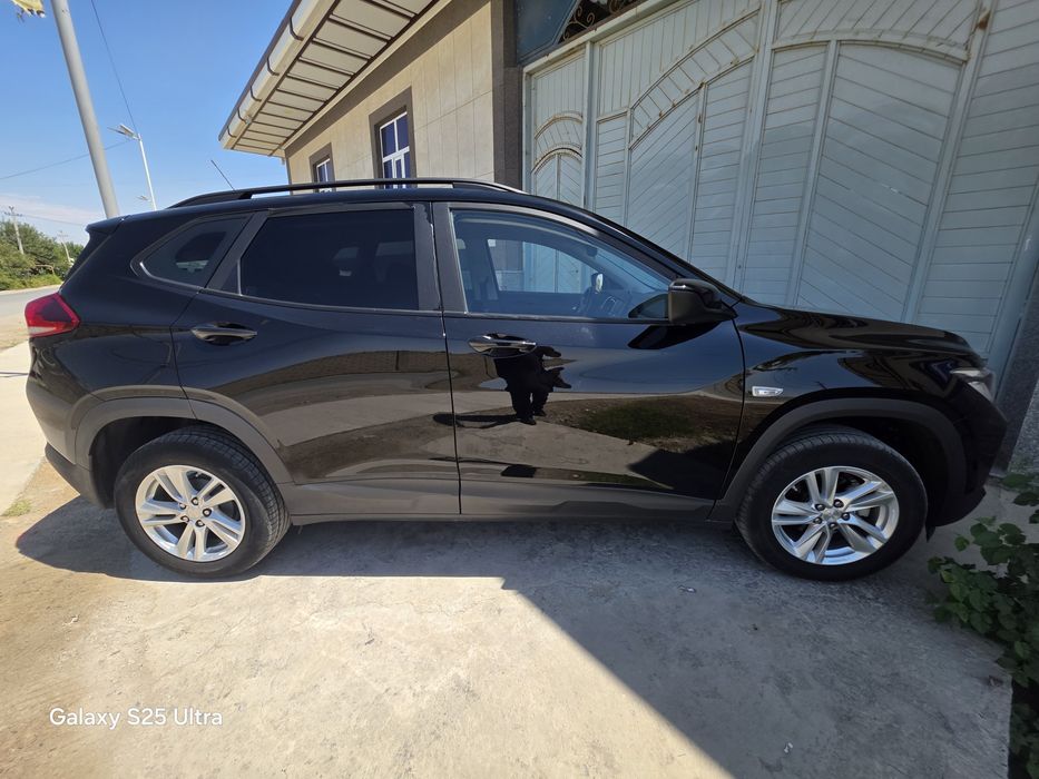 Tracker 2 1 pozitsiya LS 2023