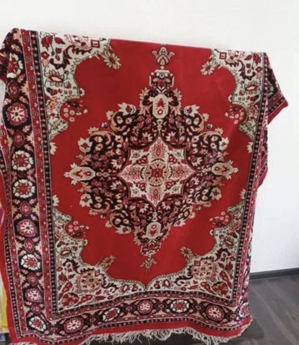 Дивандеки новые разные