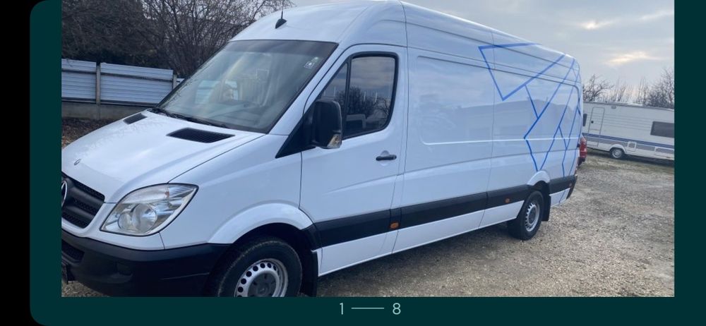 Transport Mutări cu Dubă Microbuz oferă Ajutor Băieți Debarasări Evacu