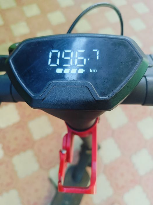 Электро самокат с максималны мащнустю