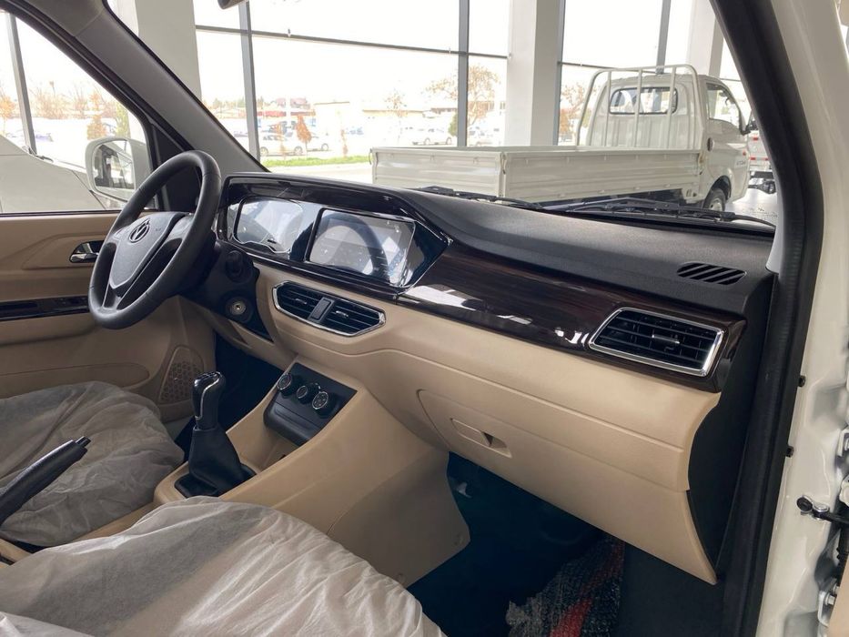 Changan KYC miniven 9 -мест