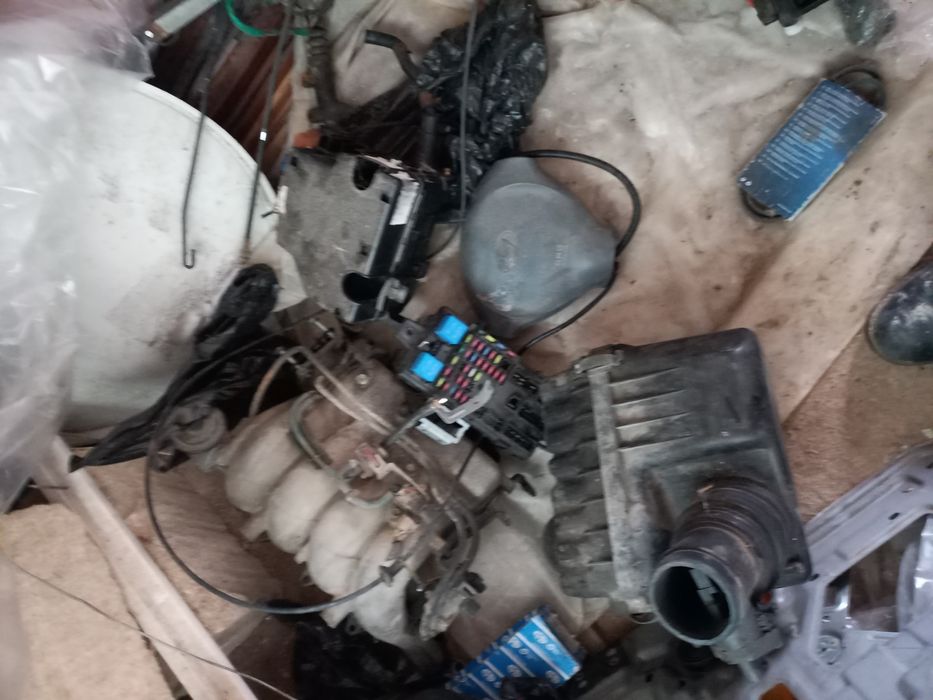 Запчасти Хундай Сантафе 2005