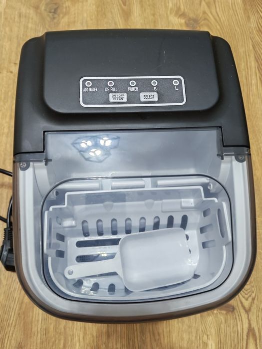 Mașină de făcut gheață