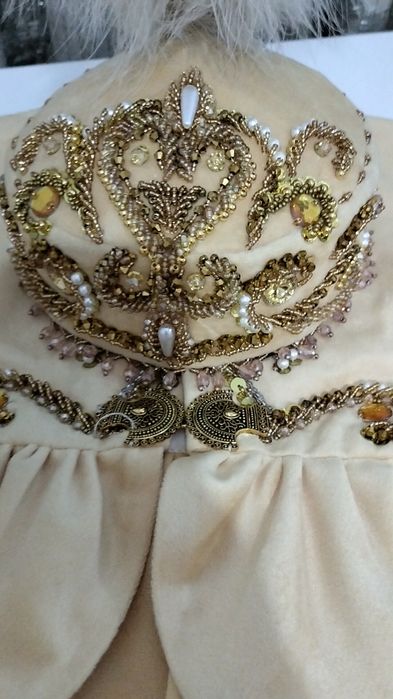 Продается костюм для девочек