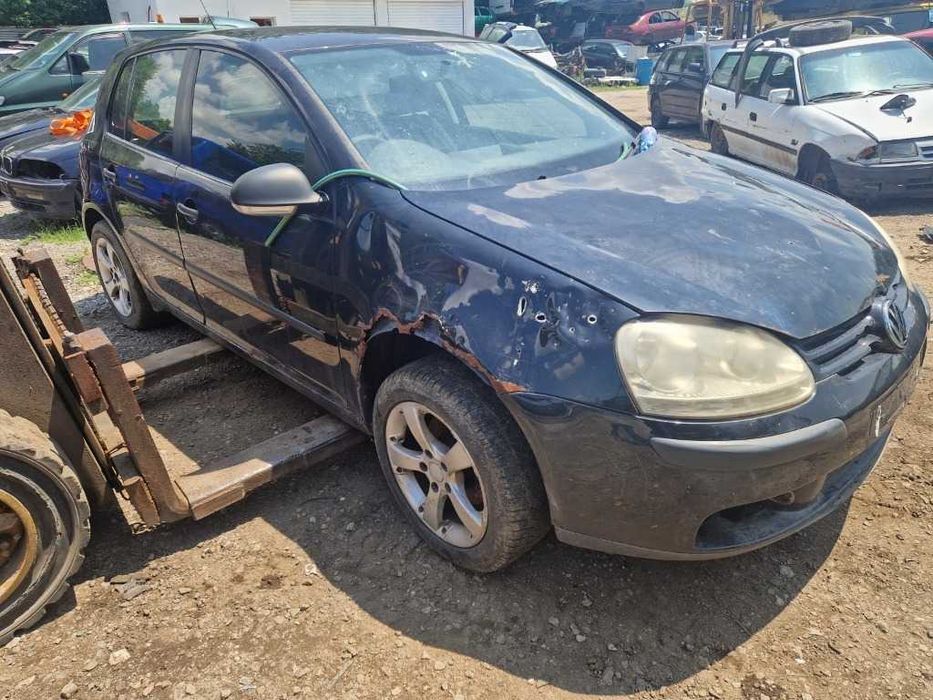 VW Golf 1.6fsi 116кс за части