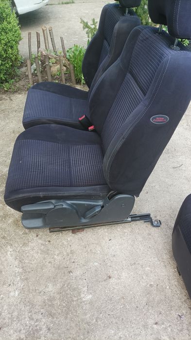 Седалки за Субару, Subaru