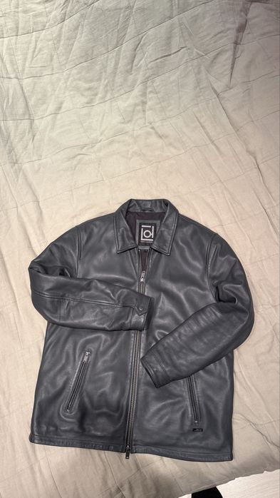 Тъмно сиво зимно кожено яке.370 лв.XL р-р.