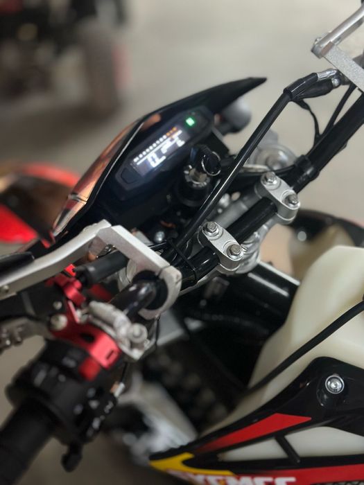 Мотоцикл Эндуро Симсс. 300 куб