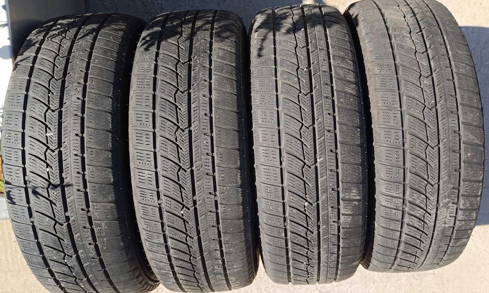 SET jante + anvelope IARNĂ  195/60 R15