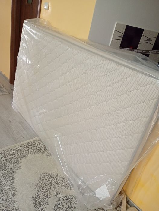 Saltea Dormeo plus somiera 1200/200