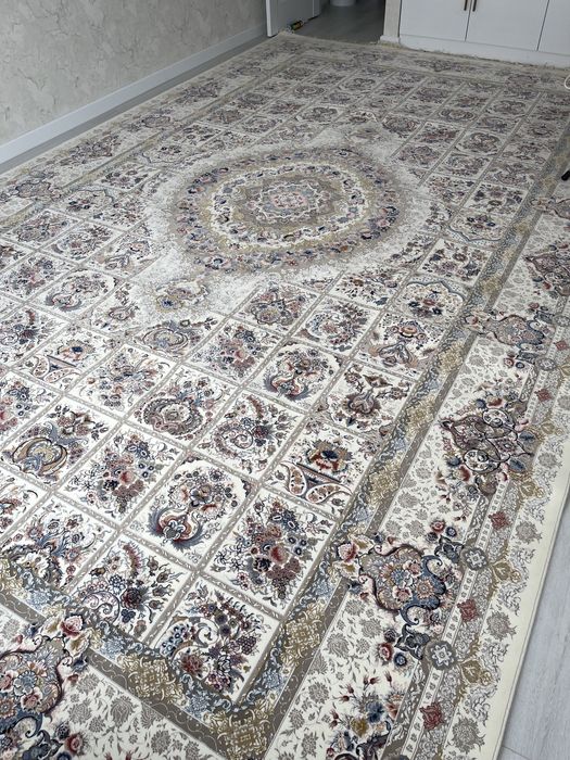 Продается Иранский Натуральный Ковер