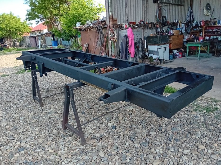 Sasiu remorcă 7,5 tone