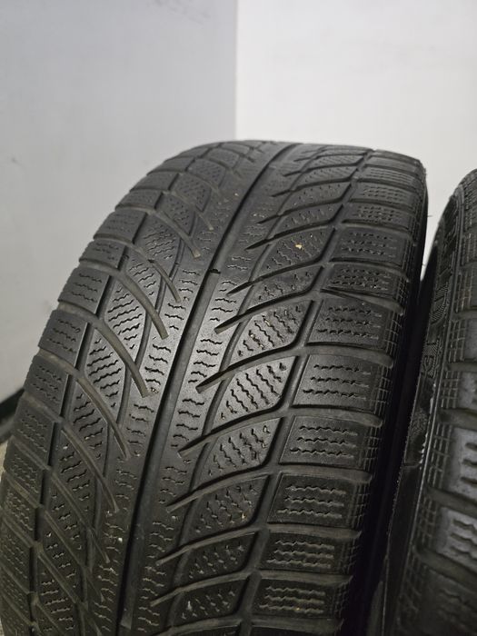 Anvelope iarna 225 45 17