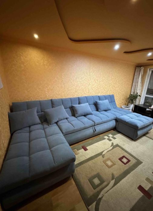 Продам диван Пума с доставкой