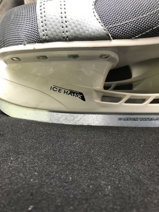 Продам коньки фирма botas