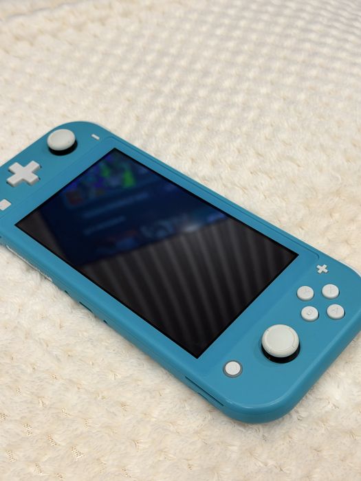 Nintendo switch lite с играми