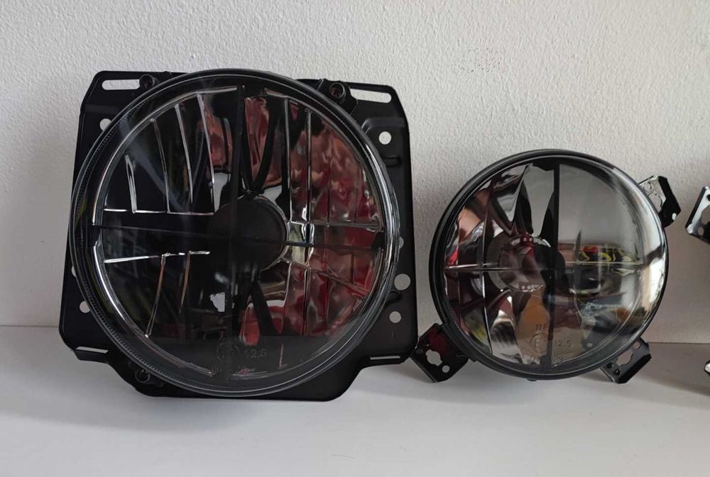 Фарове VW Голф 2 външни и вътрешни Golf 2 Нови тъмни с кръстачка
