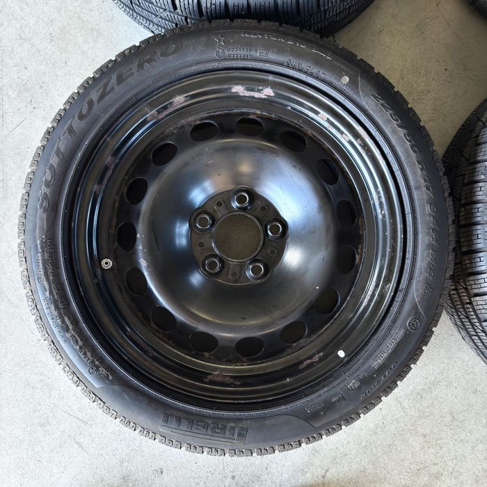 Roti iarna / Jante tabla 17” originale BMW / 5x120 / Anvelope 225 50 17