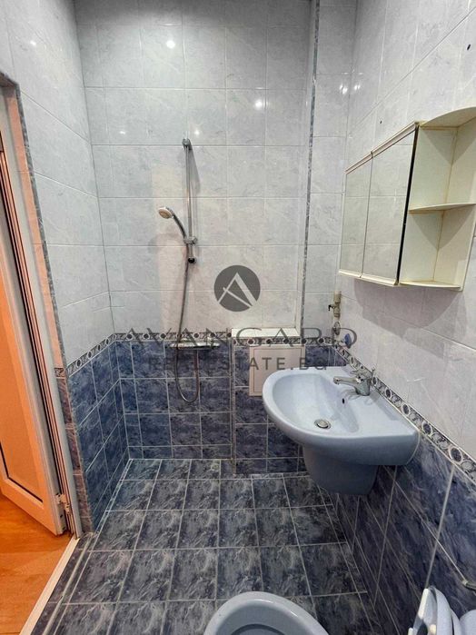 Продава се Двустаен апартамент в Пловдив, Кючук Париж - 63 кв.м за 1938 €/кв.м - Снимка #9