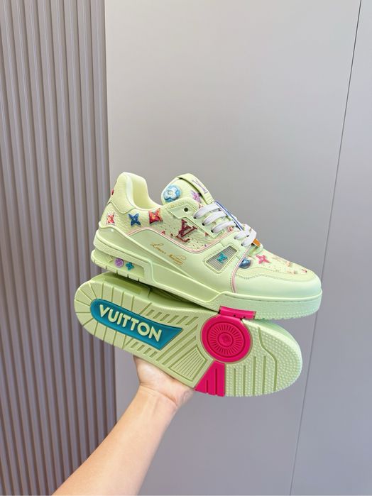 Adidasi Louis Vuitton , calitate premium , pe comanda , noi , 43