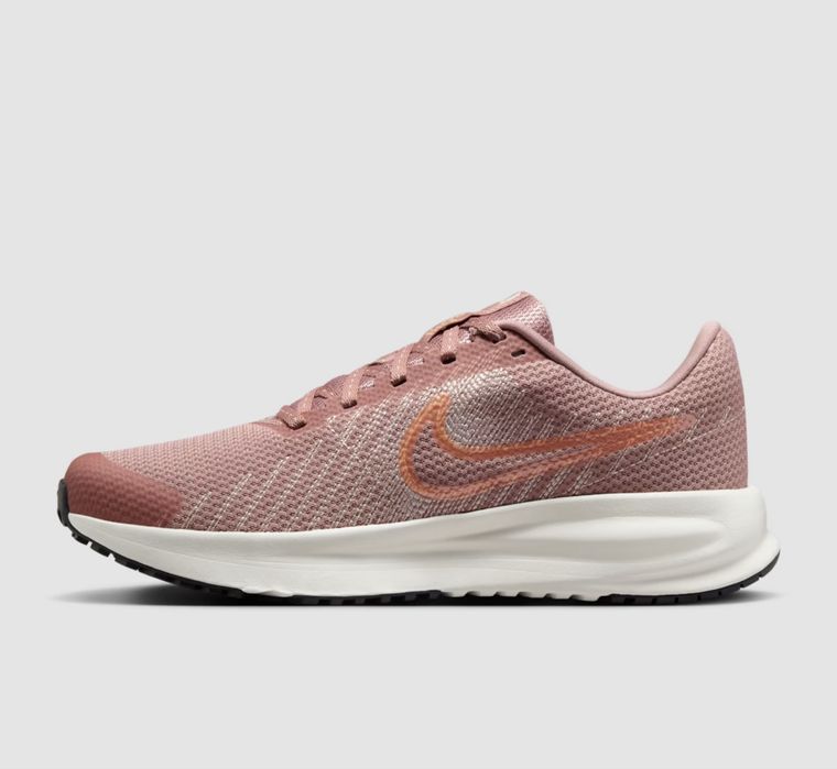 Nike оригинал для фитнеса и бега