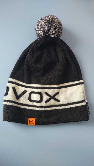 Vând căciuli ski Eisbär