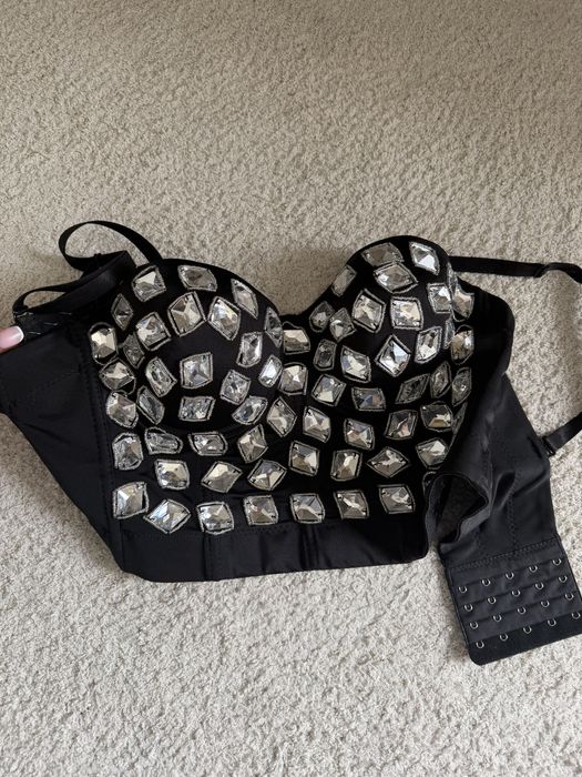 Елегантен топ бюстие с камъни S