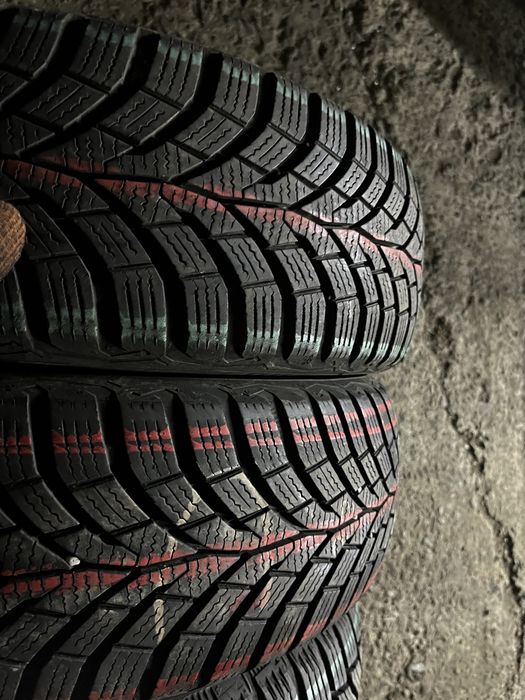 Anvelope de iarna 185/65 R15