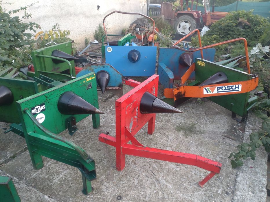 Masina de crapat lemne dupa tractor