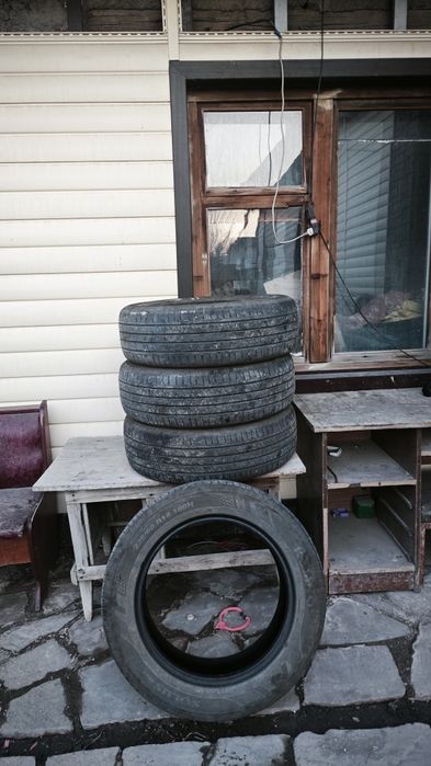 Продаю шины 225/60/18