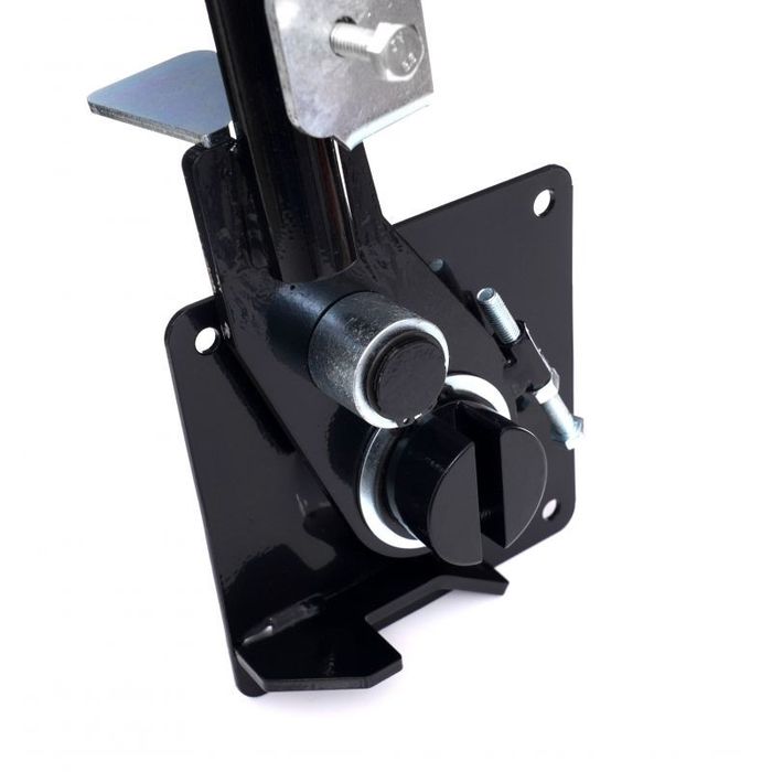 Dispozitiv pentru indoit bare de fier beton si trieri 8-14mm