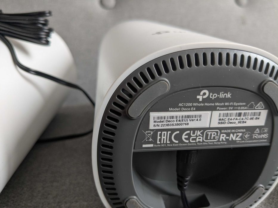 TP-Link Deco E4 AC1200 Mesh Wi-Fi System