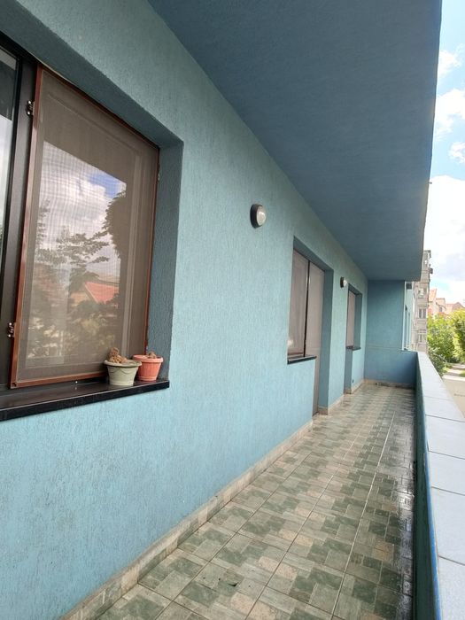 Vând apartament 3 camere