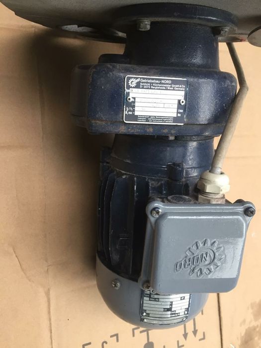 Продаётся мотор редуктор