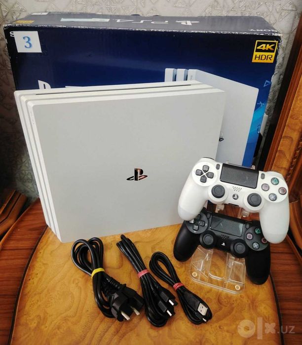 PlayStation 4 PRO (версия взлом)
