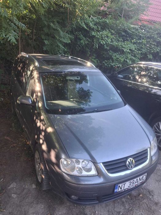 Vw Touran 1,9 BKC ful proprietar 2199 euro
