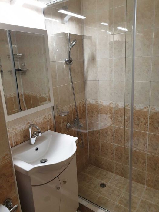 Продава се Двустаен апартамент в София, Света Троица - 72 кв.м за 1737 €/кв.м - Снимка #4